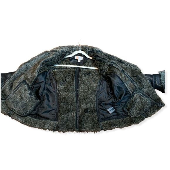 bernardo Collection Faux Fur Vegan Leather Moto Jacket - Picture 5 of 12